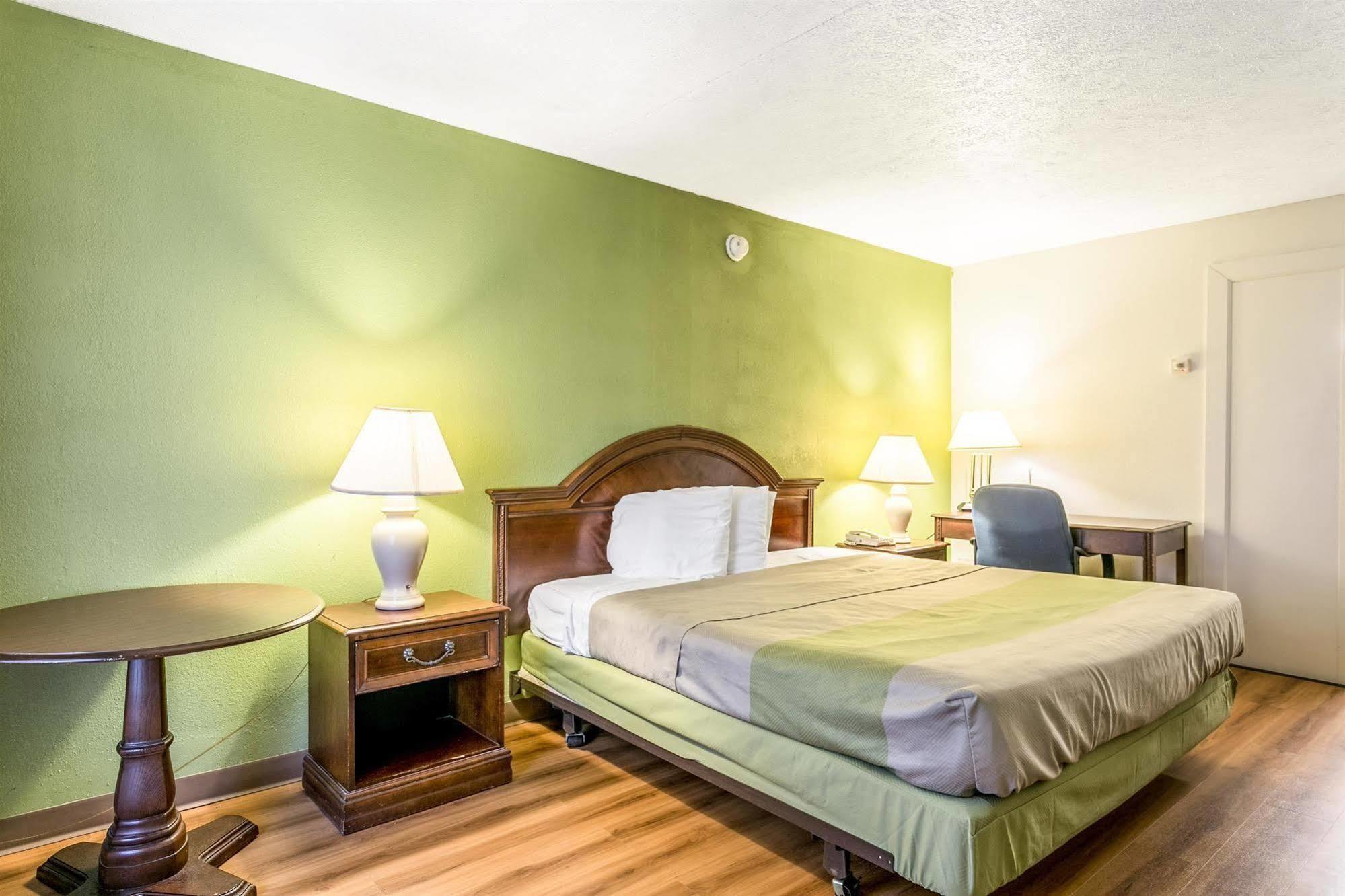 Americas Best Value Inn Edgewood, Md Esterno foto