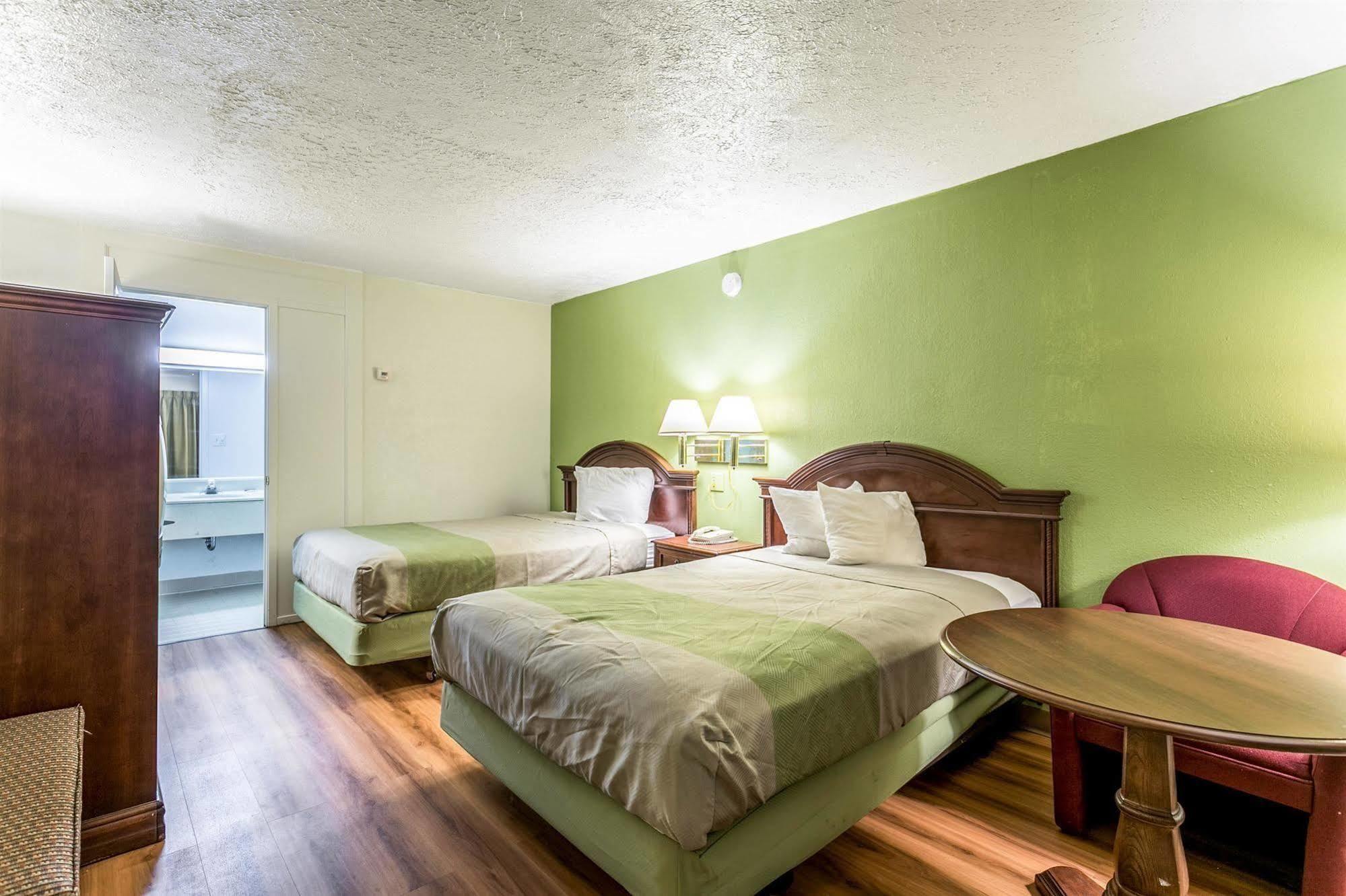 Americas Best Value Inn Edgewood, Md Esterno foto