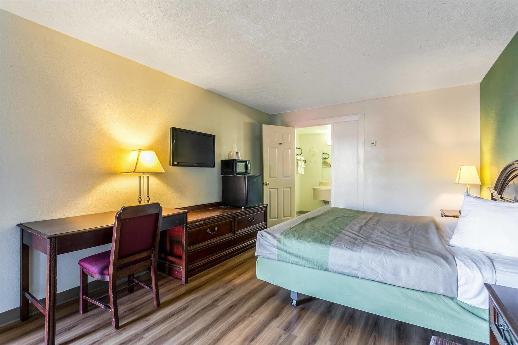 Americas Best Value Inn Edgewood, Md Esterno foto